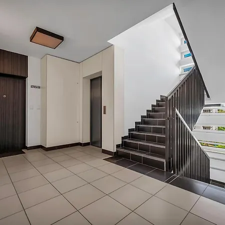 Metro Bemowo - Balcony, Parking, Near Metro - By Rentujemy Apartment