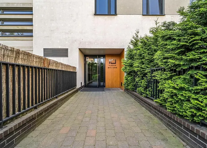 Daire Metro Bemowo - Balcony, Parking, Near Metro - By Rentujemy *