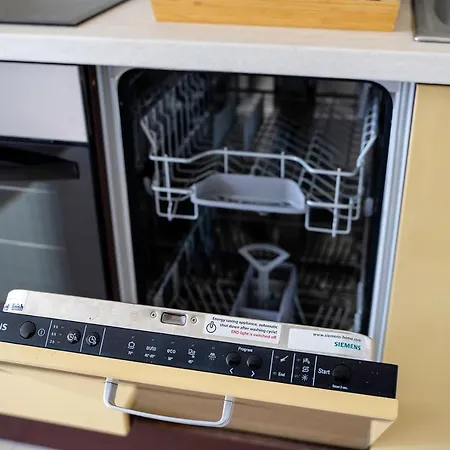 Apartament Metro Bemowo - Balcony, Parking, Near Metro - By Rentujemy Warszawa